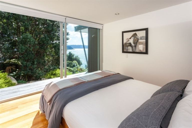 Photo of property in 22 Oceana Heights, Tairua, 3508