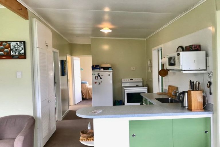 Photo of property in 1 Beach Road, Mokau, 4376
