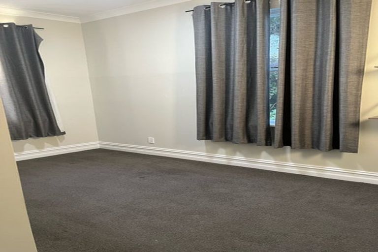 Photo of property in 11 Roxburgh Street, Mount Victoria, Wellington, 6011