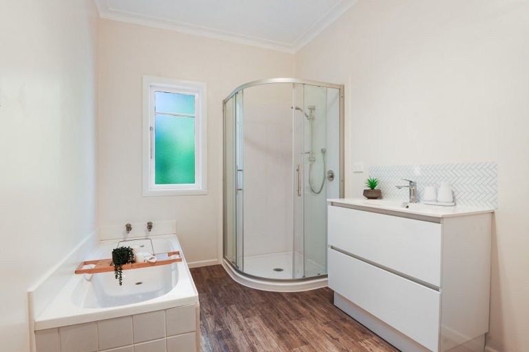 Photo of property in 11 Morey Street, Owhata, Rotorua, 3010