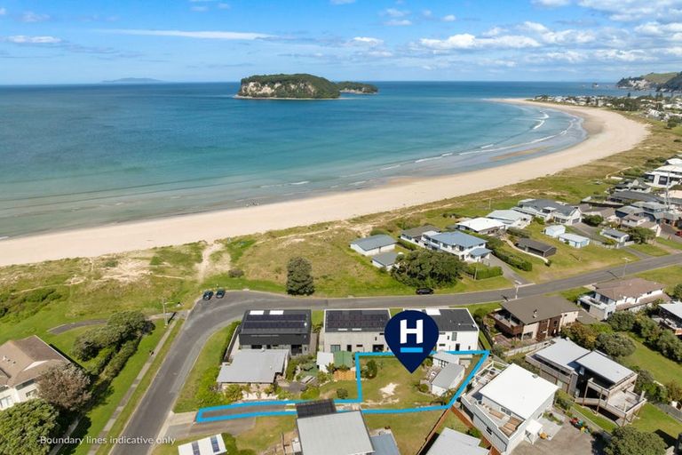 Photo of property in 305 Winifred Avenue, Whangamata, 3620