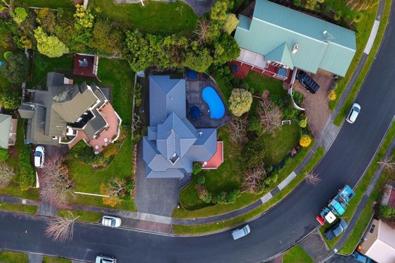 Photo of property in 35 Greenfield Drive, Western Heights, Hamilton, 3200