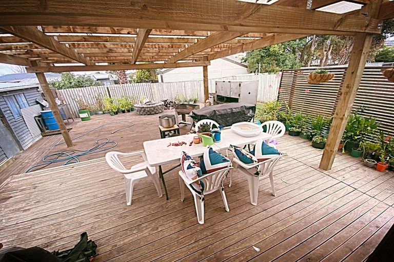 Photo of property in 18 Tilbrook Place, Papakura, 2110