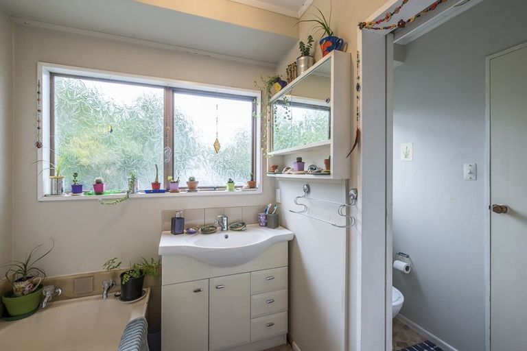 Photo of property in 83 Donovan Road, Paraparaumu Beach, Paraparaumu, 5032