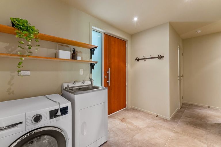 Photo of property in 87 M Greenwood Road, Leigh, 0972