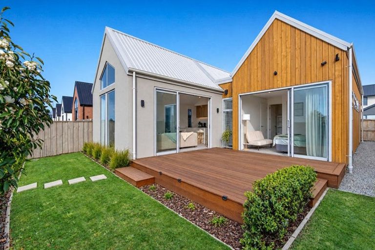Photo of property in 3/1 Hebe Lane, Northwood, Christchurch, 8051