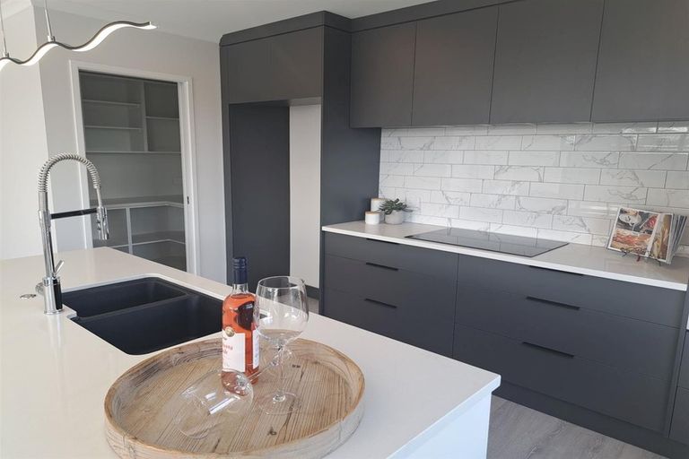 Photo of property in 25 Te Paea Avenue, Karaka, 2124