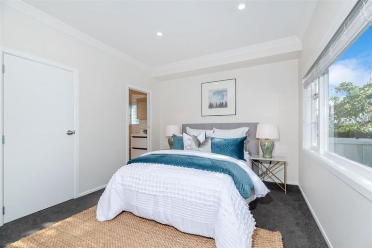 Photo of property in 3/6 Harley Road, Hauraki, Auckland, 0622