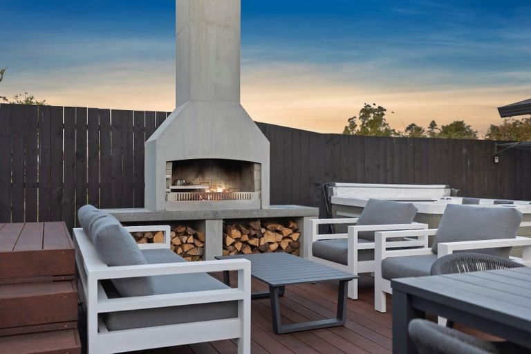 Photo of property in 194 Edgecumbe Road, Tauranga South, Tauranga, 3112