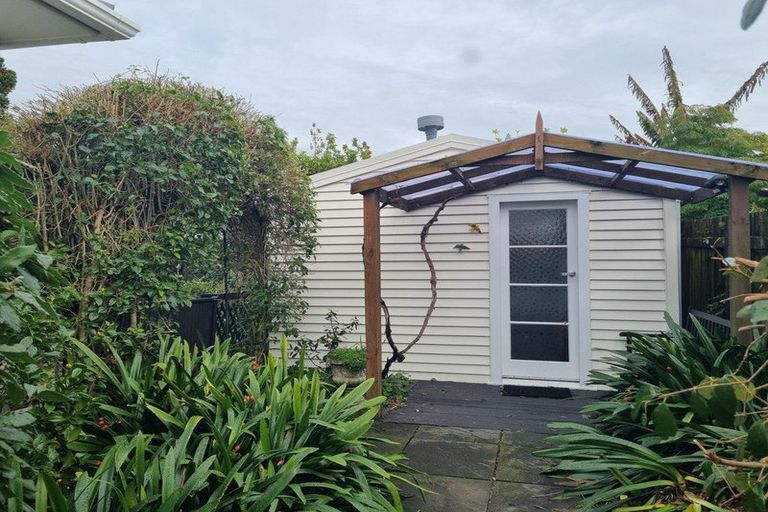 Photo of property in 10 Bristol Avenue, Brookfield, Tauranga, 3110
