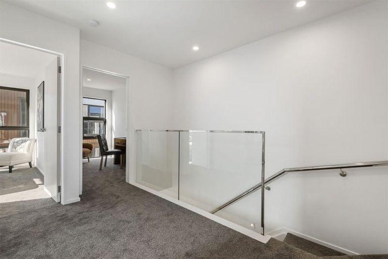 Photo of property in 8/14 Williamson Avenue, Belmont, Auckland, 0622