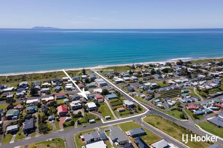 Photo of property in 39 Hanlen Avenue, Waihi Beach, 3611