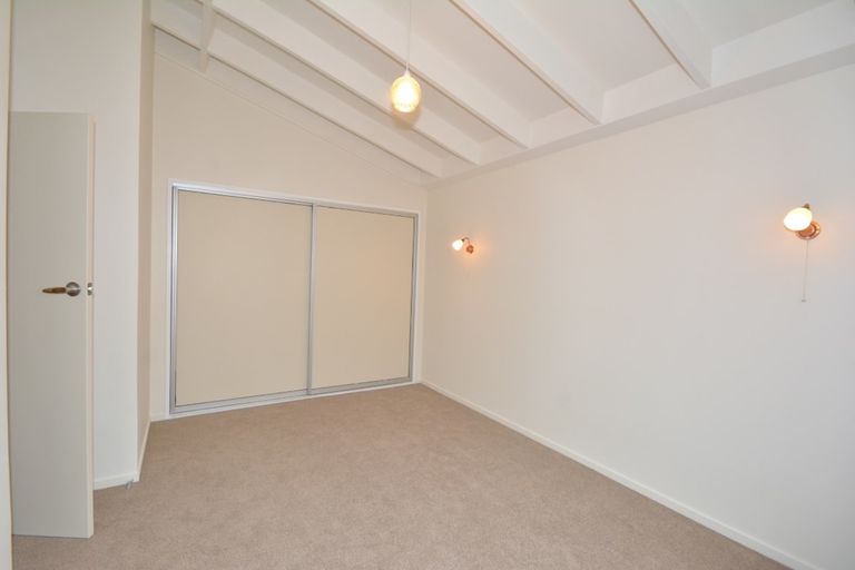 Photo of property in 73a Bay View Road, South Dunedin, Dunedin, 9012