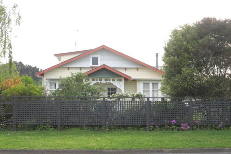 Photo of property in 75 Stout Street, Whataupoko, Gisborne, 4010