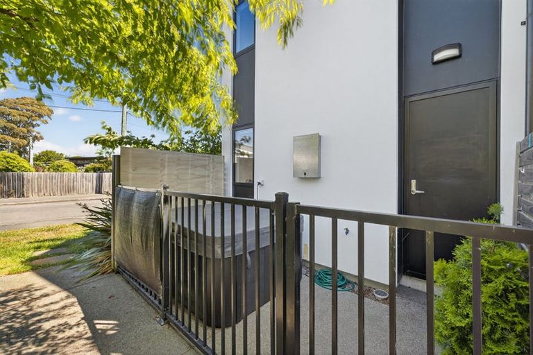 Photo of property in 16/17 Warwick Street, Richmond, Christchurch, 8013
