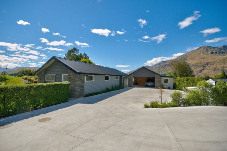 Photo of property in 3 Brockworth Lane, Lower Shotover, Queenstown, 9371