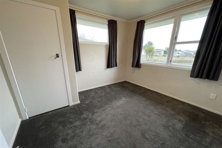 Photo of property in 2 Toroa Place, Tokoroa, 3420