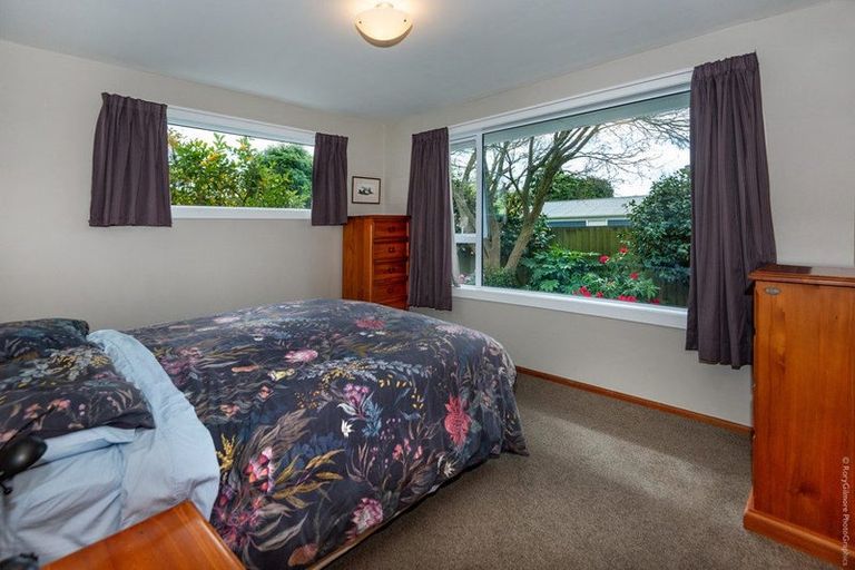 Photo of property in 7 Penwood Street, Russley, Christchurch, 8042