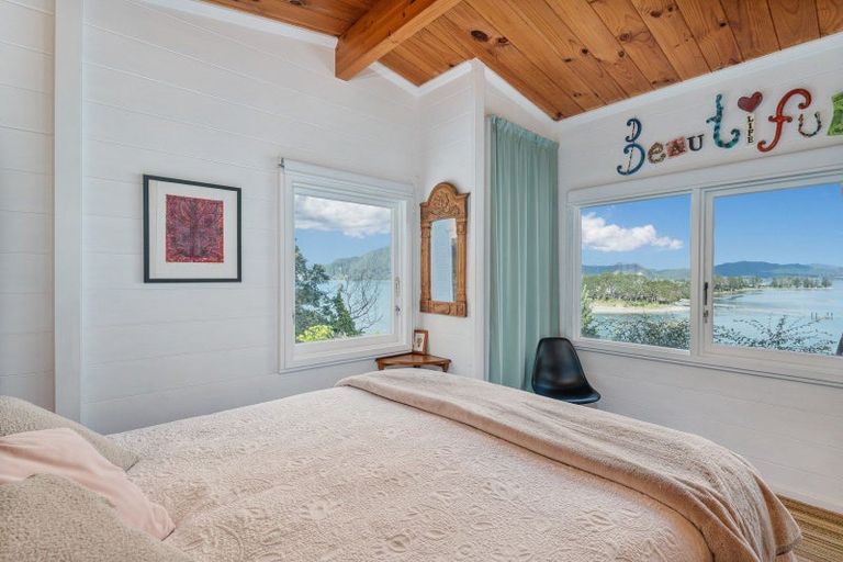 Photo of property in 171 Paku Drive, Tairua, 3508