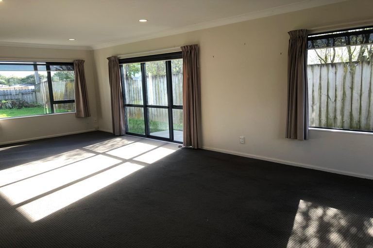 Photo of property in 96 Dominion Road, Papakura, 2110