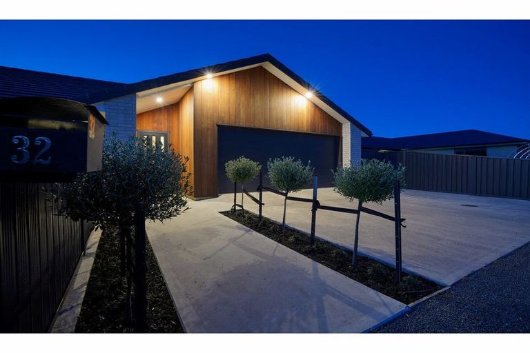 Photo of property in 32 Lindsay Way, Grasmere, Invercargill, 9810
