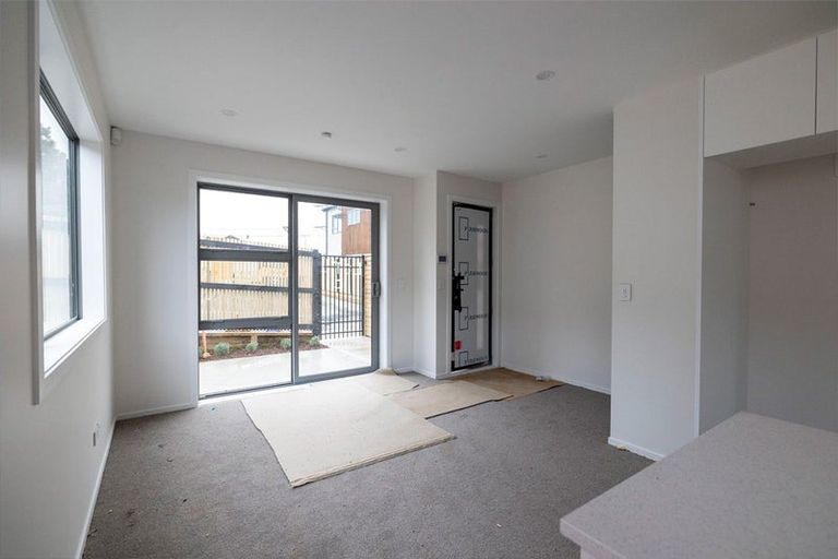 Photo of property in 1 Bledisloe Crescent, Wainuiomata, Lower Hutt, 5014