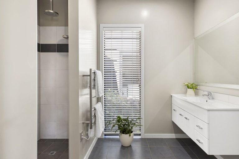 Photo of property in 59 Aubrey Road, Wanaka, 9305