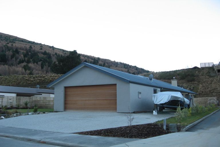 Photo of property in 11 Redfern Terrace, Arthurs Point, Queenstown, 9371