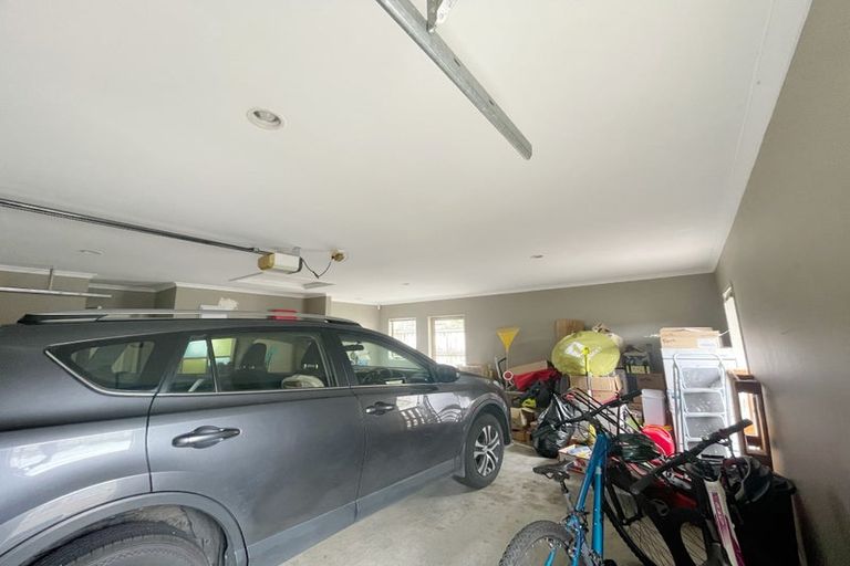 Photo of property in 1 Glenwarrick Court, Rototuna, Hamilton, 3210