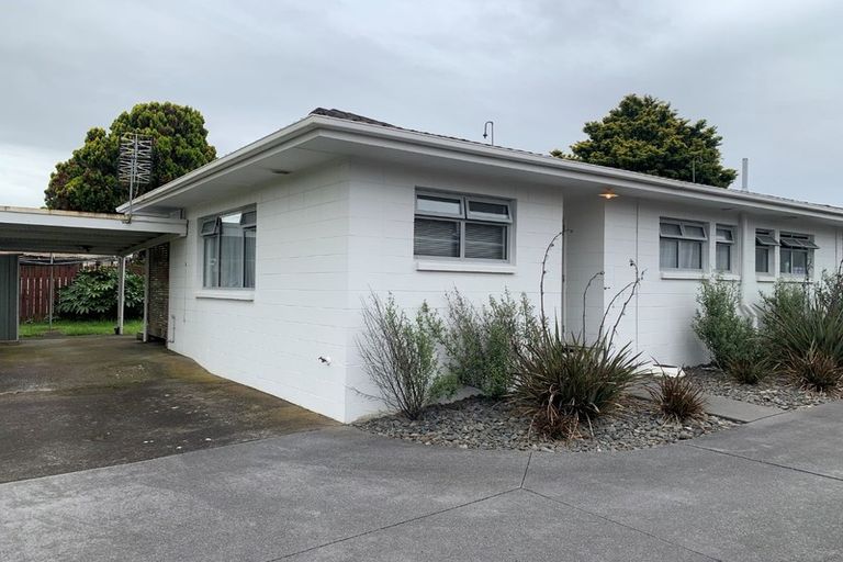Photo of property in 1/29 South Street, Papakura, 2110