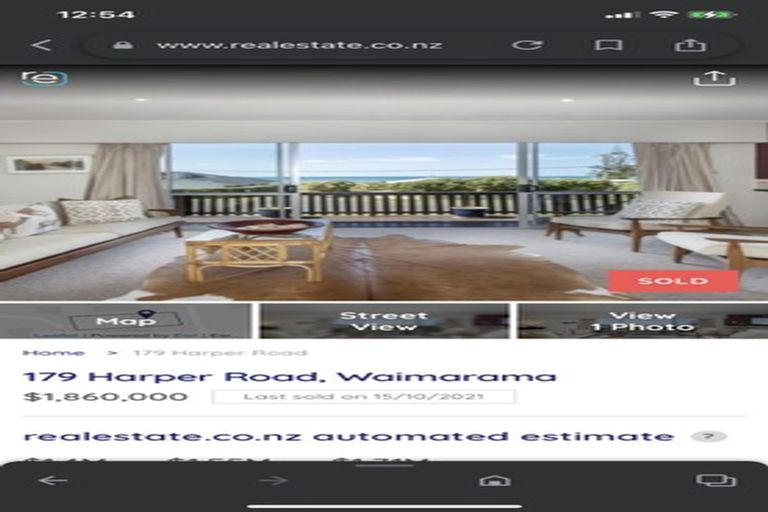 Photo of property in 16 Airini Road, Waimarama, Havelock North, 4294