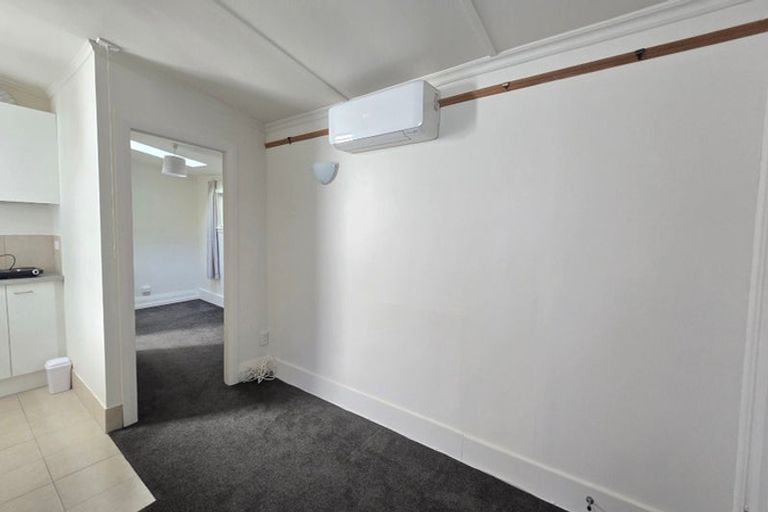 Photo of property in 31d Patanga Crescent, Thorndon, Wellington, 6011