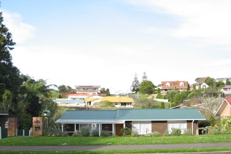 Photo of property in 43 Junction Street, Welbourn, New Plymouth, 4312