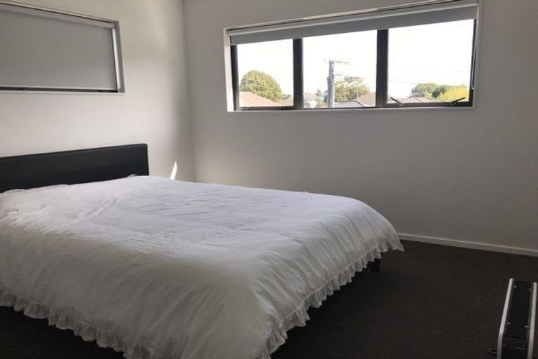 Photo of property in 10/69 Suva Street, Upper Riccarton, Christchurch, 8041