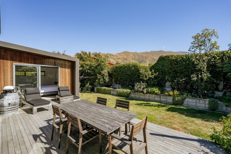 Photo of property in 203b Stone Street, Wanaka, 9305