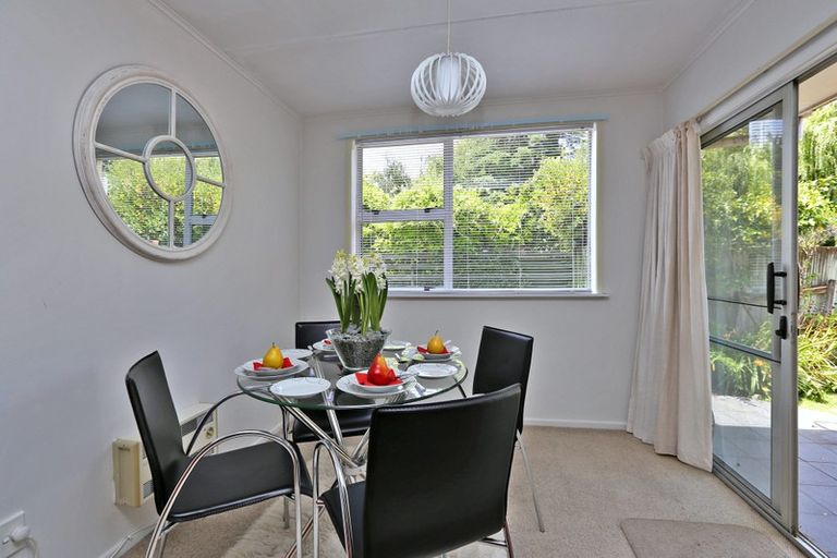 Photo of property in 2/34 Te Aute Road, Havelock North, 4130