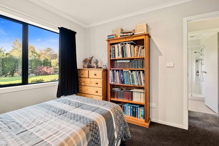 Photo of property in 2 Joll Street, Waitara, 4383