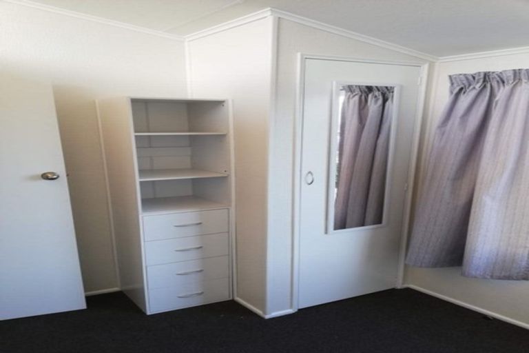 Photo of property in 2/29 Brockworth Place, Riccarton, Christchurch, 8011