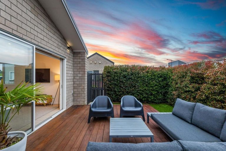 Photo of property in 51 Matakohe Road, Westgate, Auckland, 0814