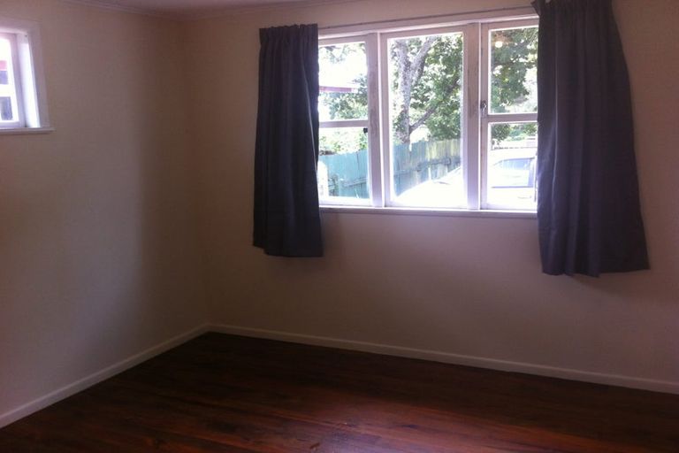 Photo of property in 440 West Coast Road, Glen Eden, Auckland, 0602