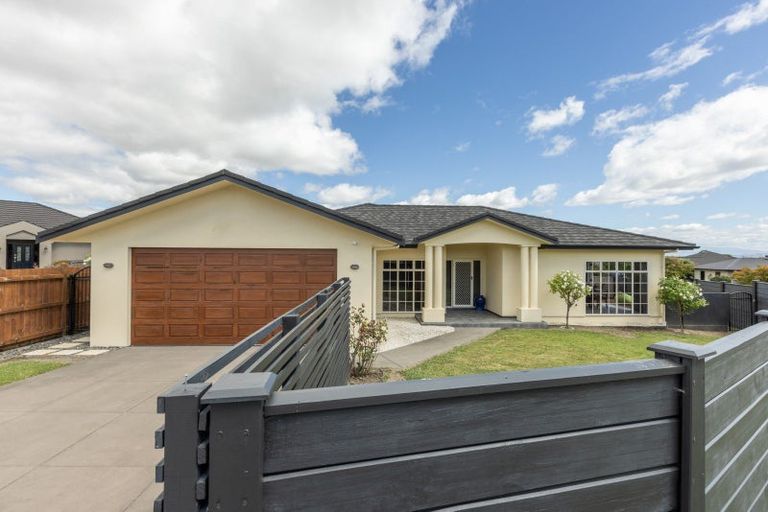Photo of property in 39 Brooklands Drive, Havelock North, 4130