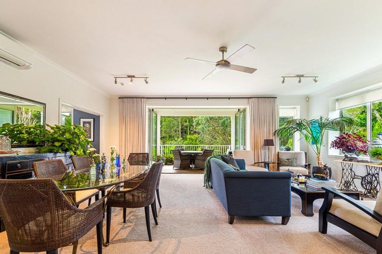 Photo of property in 2 Eaves Bush Parade, Orewa, 0931