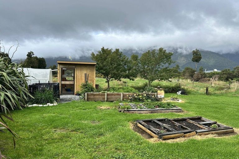 Photo of property in State Highway 6, Bruce Bay, Haast, 7886
