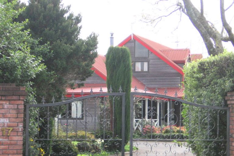 Photo of property in 17 Idesia Grove, Matua, Tauranga, 3110