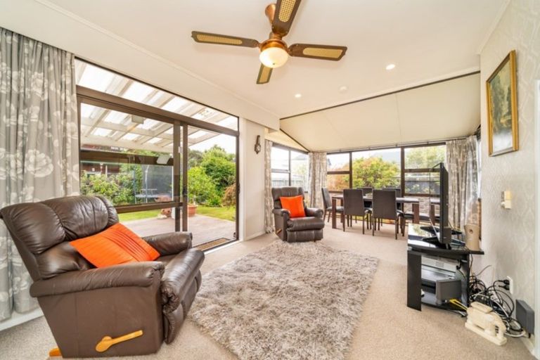 Photo of property in 177 Waiwhetu Road, Waterloo, Lower Hutt, 5011