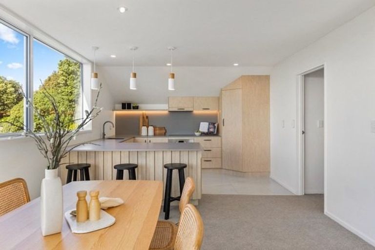 Photo of property in 1 Overdale Drive, Cashmere, Christchurch, 8022