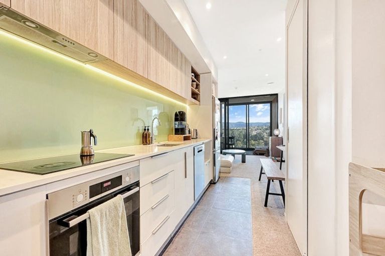 Photo of property in 502/1 Buscomb Avenue, Henderson, Auckland, 0610