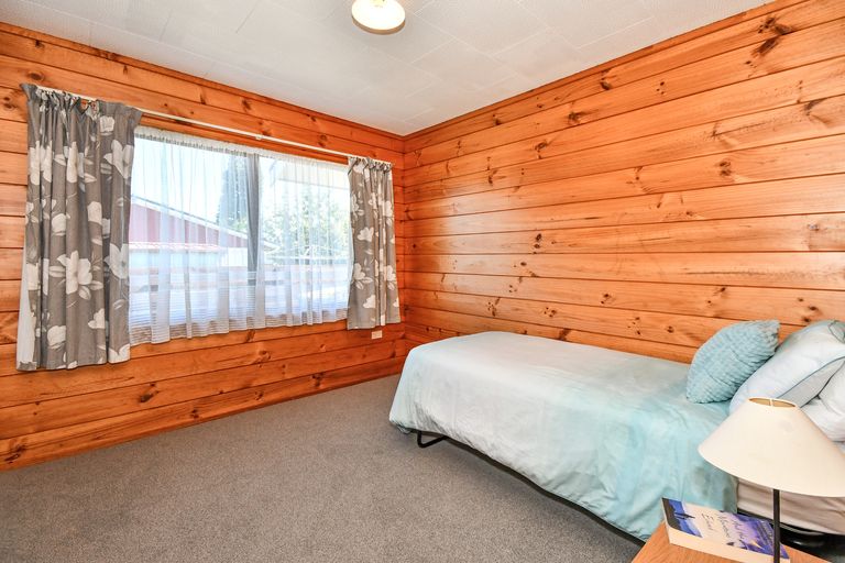 Photo of property in 1/29 Beach Road, Pahurehure, Papakura, 2113