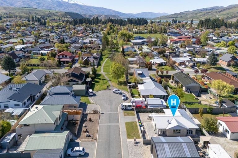 Photo of property in 4 Down Street, Cromwell, 9310