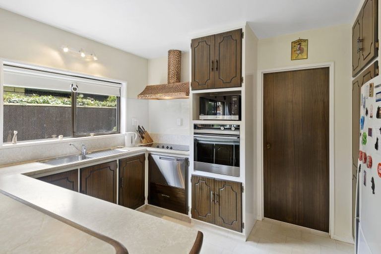 Photo of property in 24 Montclare Avenue, Ilam, Christchurch, 8041